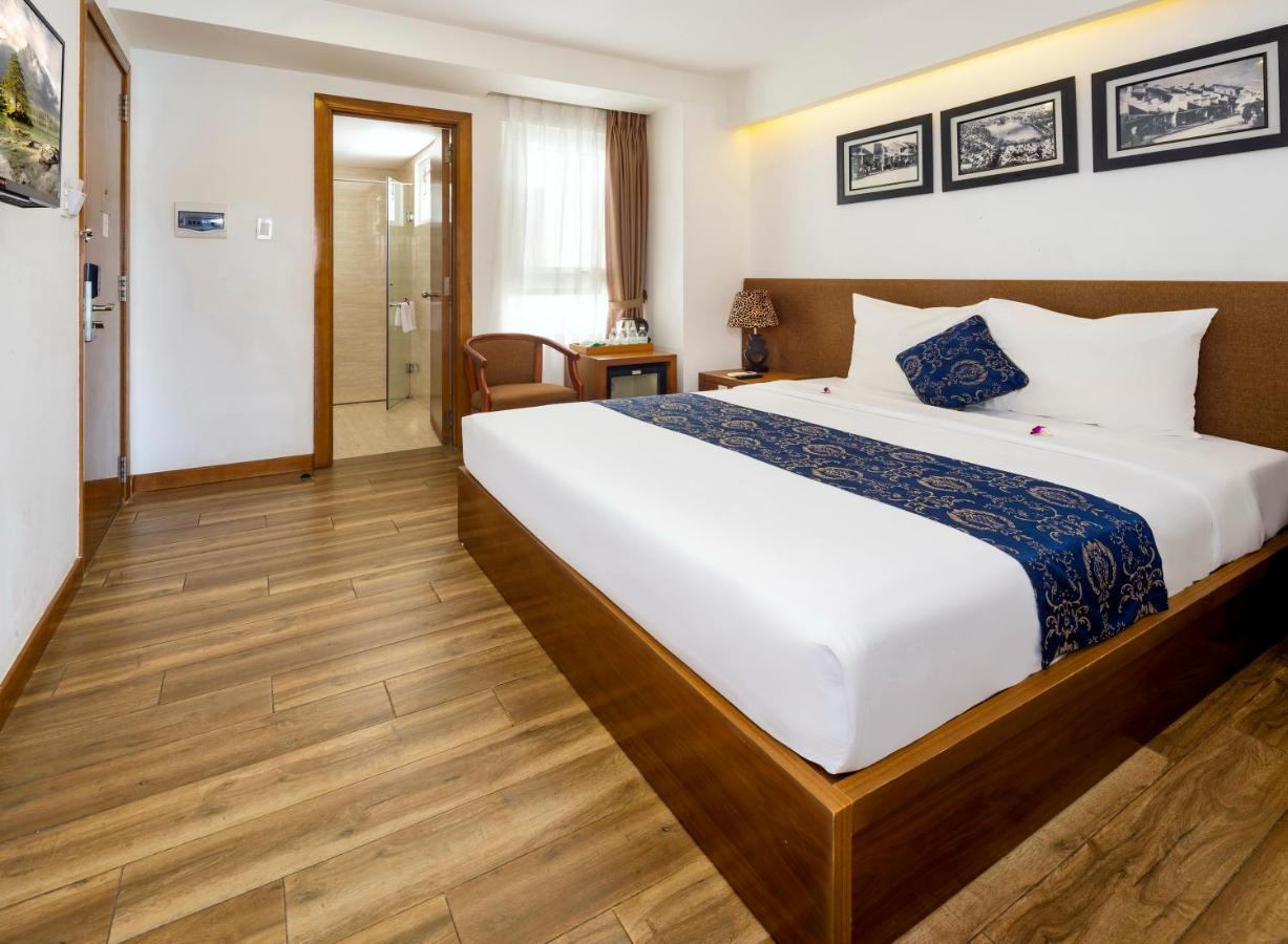Saphia Hotel Нячанг Екстер'єр фото